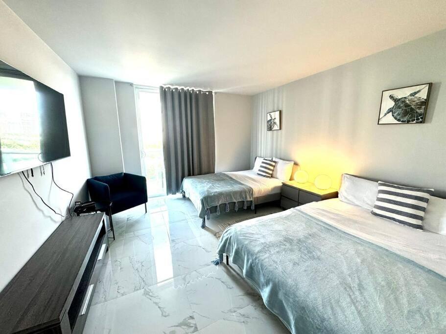 Sunny Isles Beach Spacious Apartment Екстериор снимка