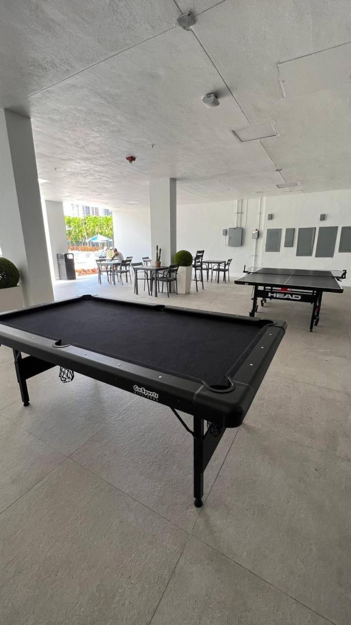 Sunny Isles Beach Spacious Apartment Екстериор снимка